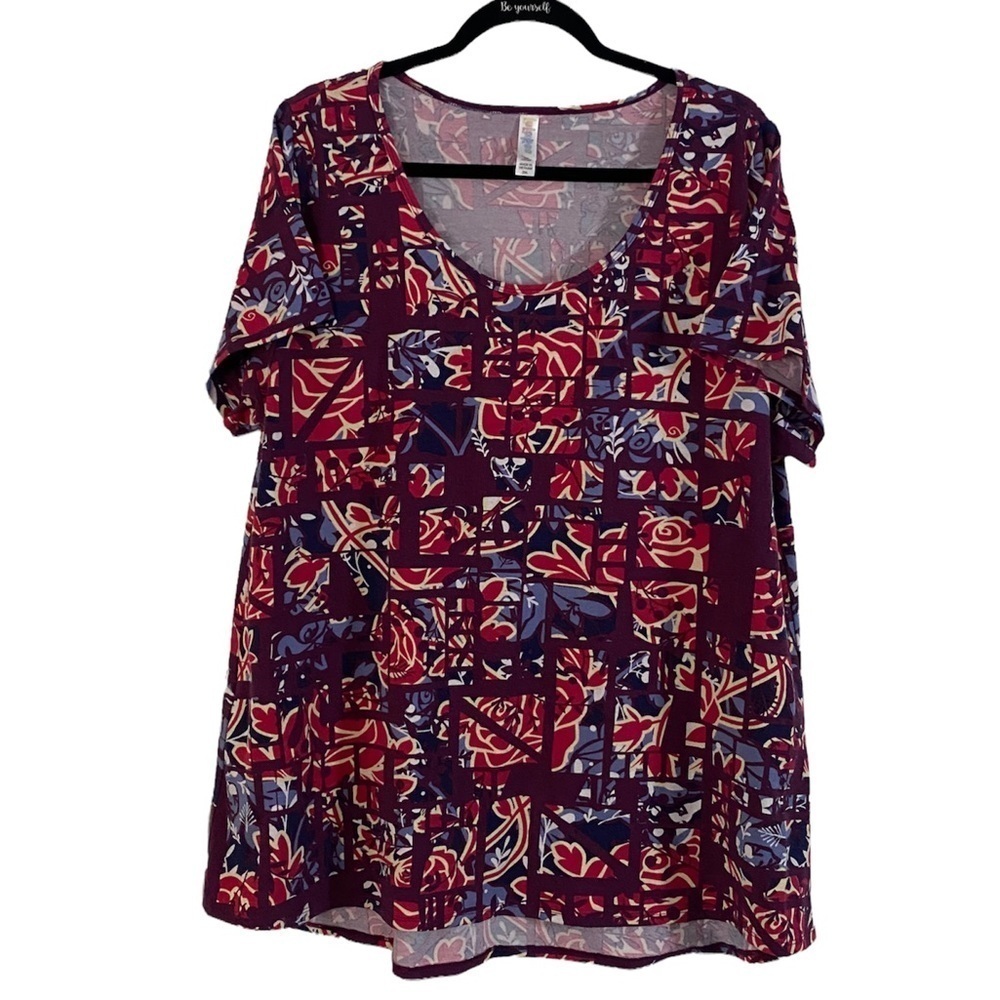 LuLaRoe Floral Hi-low Top Size 2XL Stretchy and Soft Simply Comfortable Fall